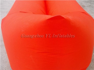 Inflatable laybag