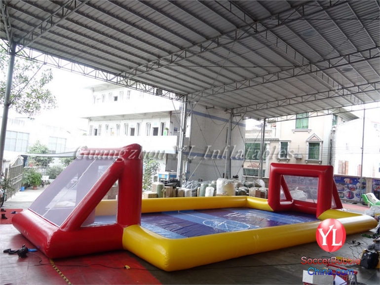 Outdoor funny inflatable bumepr ball field for adults and kids